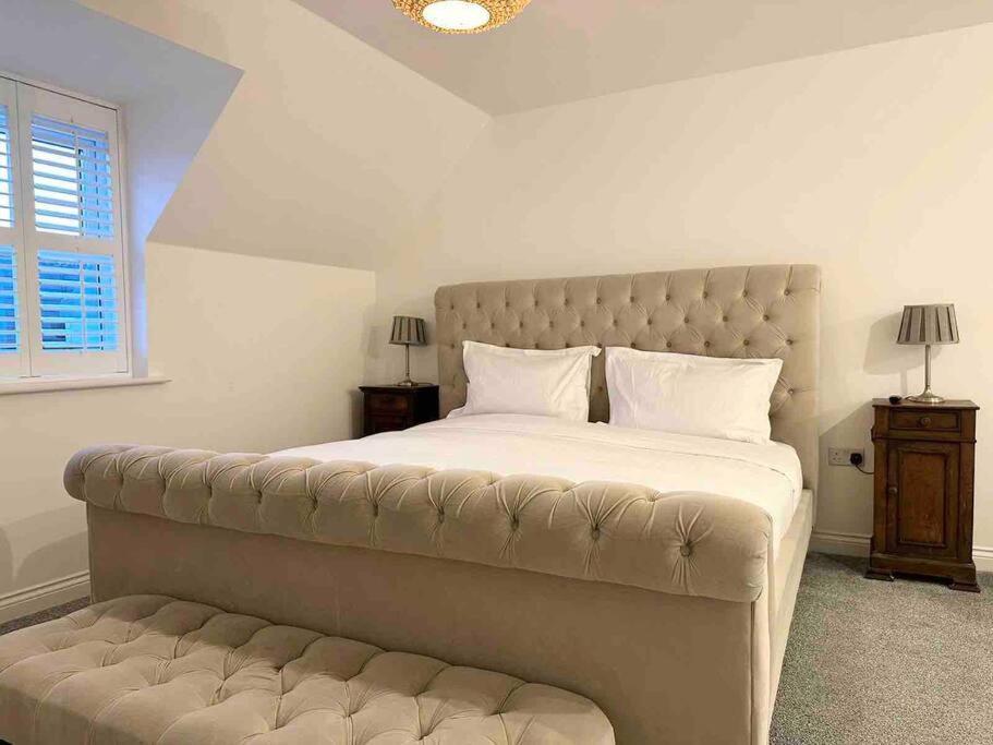 Serene Home Ideally Connected To Central London บรอมลีย์ ภายนอก รูปภาพ